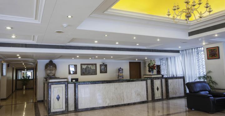 Gemini Continental, Hazratganj Hotel Lucknow Exterior foto