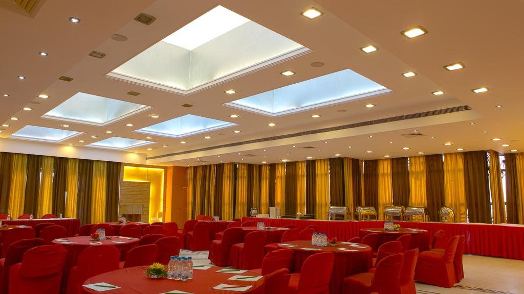 Gemini Continental, Hazratganj Hotel Lucknow Exterior foto